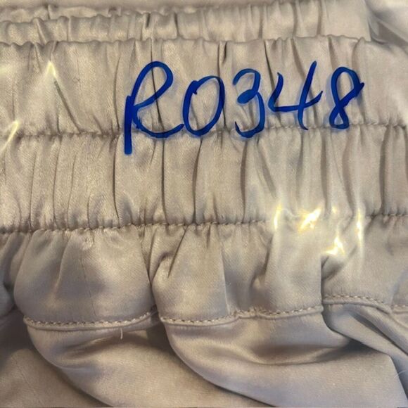 Generation Love Satin Shorts Champagne Cream Elastic Waist HEM Repair Medium - Picture 11 of 11